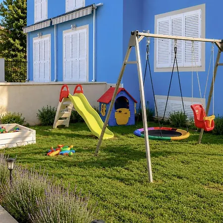 3 Bedroom Beautiful In Dom wakacyjny *