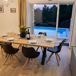 3 Bedroom Beautiful In Tatil Evi
