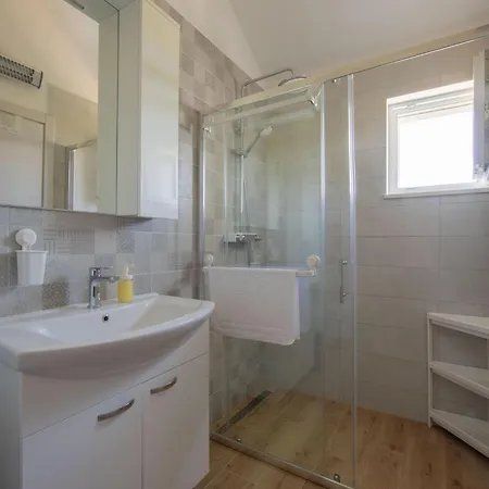 3 Bedroom Beautiful In * Sutivan